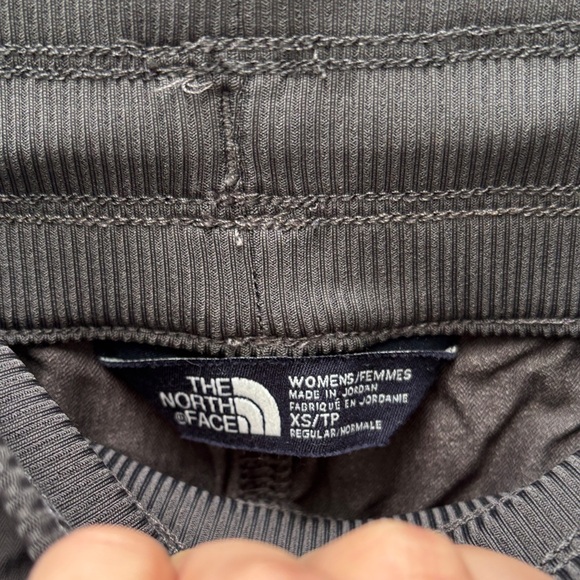 The North Face Hiking Pants - Picture 2 of 8